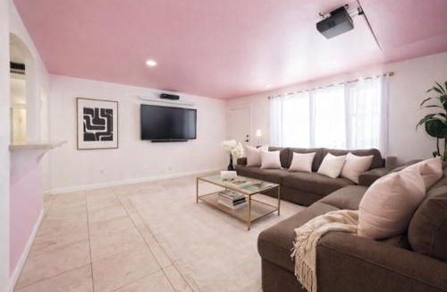 Papago Parkway Villa | Old Town Resort, Pool, Game Room, Sleeps 12