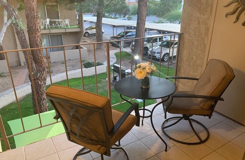 Winfield Place Condo | Old Town Scottsdale - Camelback Mtn View