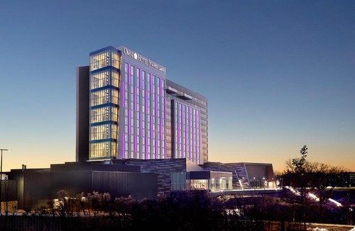 Eagan Hotel | Omni Viking Lakes
