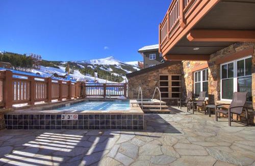 Peak 8 Apartment | One Ski Hill Place 8424, Great views, Resort Amenities