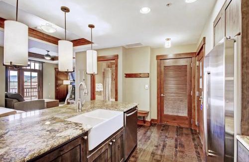 Breckenridge Resort | One Ski Hill Place, a RockResort, by Vail Resorts