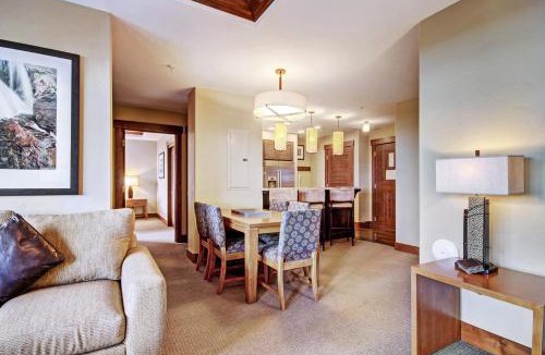 Peak 8 Apartment | One Ski Hill Place S8412