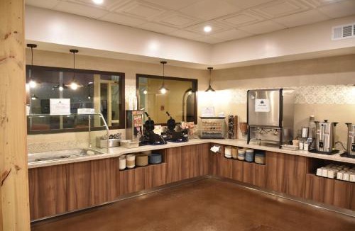 Ontario Hotel | Ontario Airport Inn