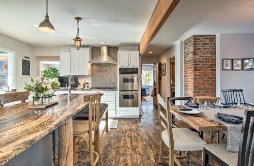 Grand Lake House | Outdoor Kitchen & Swim Spa: 1-Acre Grand Lake Home