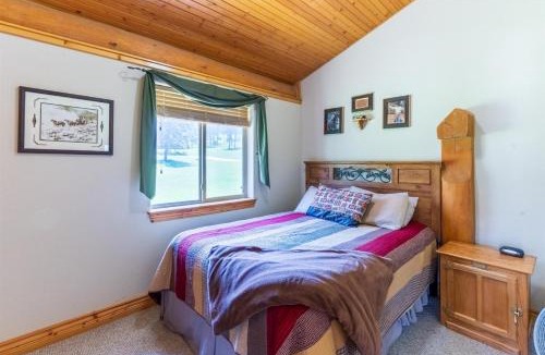 Rapid City House | Outlaw Inn