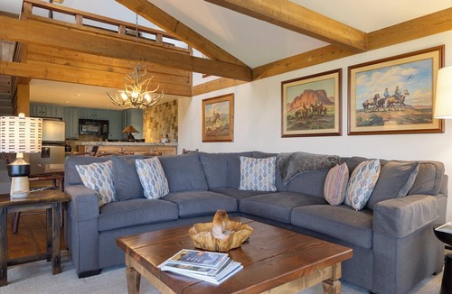 Jackson House | Outpost: Golf Creek 35 - Teton Views!