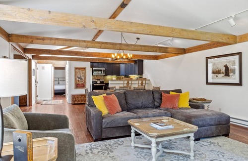 Jackson House | Outpost: Golf Creek 44 - Portable A/C, Close to Nat'l Park