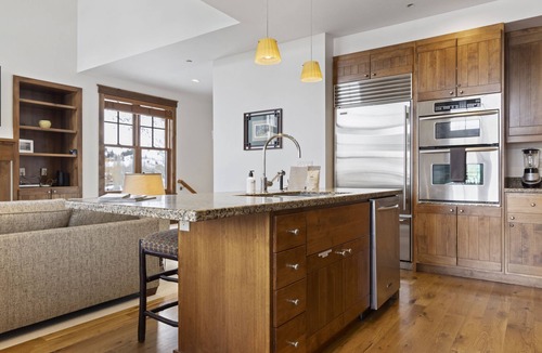 Jackson Condo | Outpost: Love Ridge 242- Close to town!