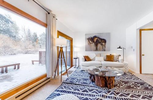 Jackson Apartment | Owen D
