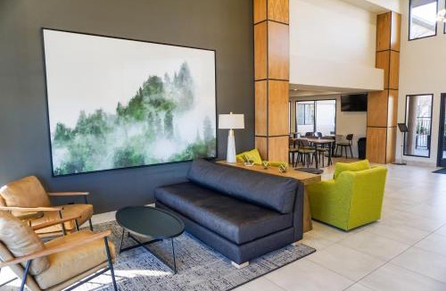 Redding Hotel | Oxford Suites Redding