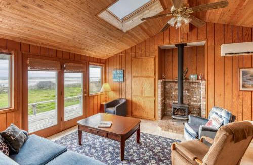 Waldport House | Pacific Rest