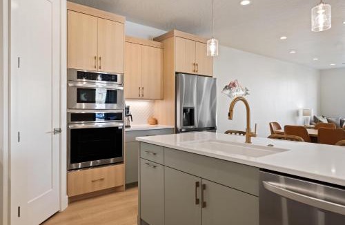 St. George House | Paddle and Play townhouse