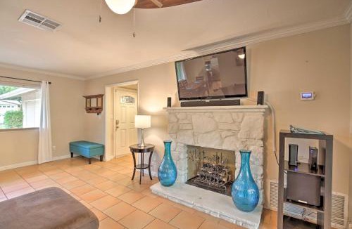 Palm Desert House | Palm Desert Abode: Pool, Walk to El Paseo District