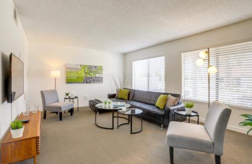 Palm Springs House | Palm Springs Abode w/Pool Access, Near Golfing