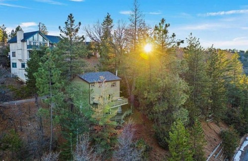 Lake Arrowhead House | Panoramic Views at Deer Crest Lodge