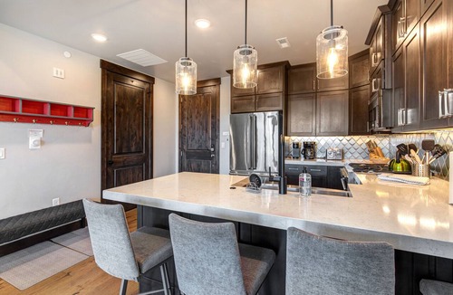 Park City Condo | Park City Blackstone 3L: Cozy 2BR condo in Canyons Village, sleeps 8 with mountain views.