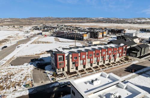 Park City House | Park City Luxury 3 Bed - 3 Bath Townhome with Sauna, 10 min to Skiing