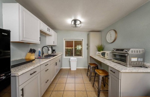 Hedrick Acres House | Park UA Casita