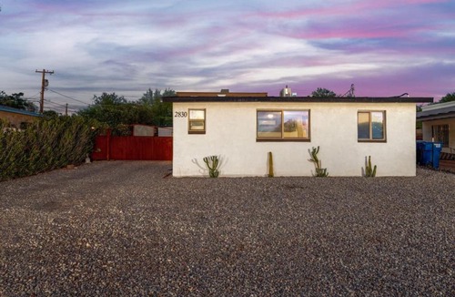 Hedrick Acres House | Park UA House