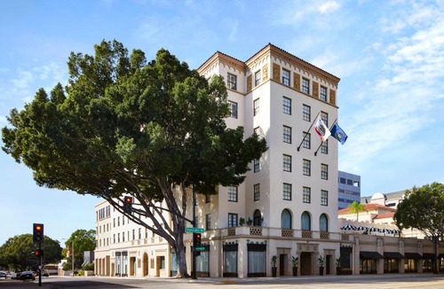 Pasadena Hotel | Pasadena Hotel & Pool