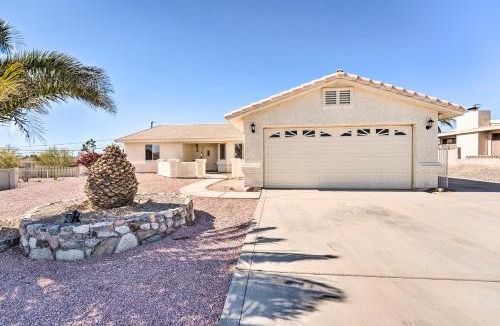 Lake Havasu City House | Patio + Fire Pit: Central Home in Lake Havasu City