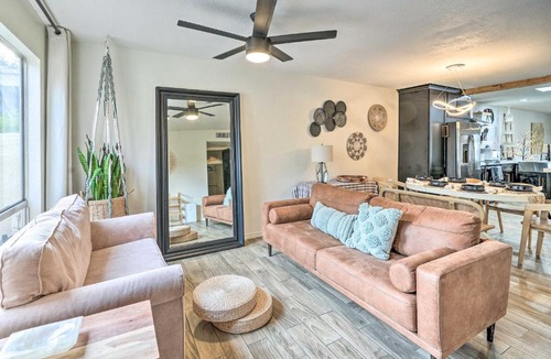 Litchfield Park House | Patio & Workspace: Litchfield Park Vacation Rental