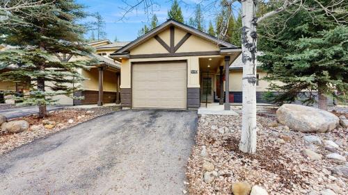 McCall House | Payette Pines Hideaway