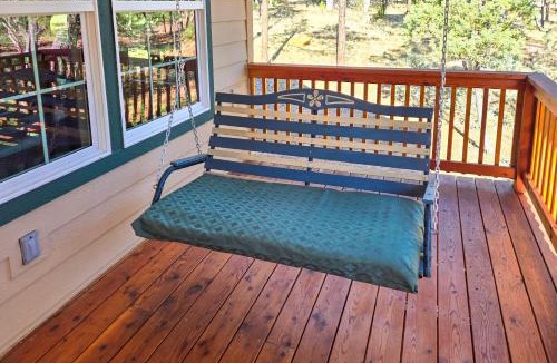 Happy Jack House | Peaceful Blue Ridge Cabin w/Wraparound Deck!