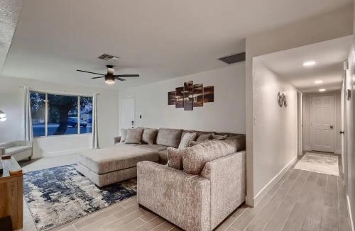 North Mountain House | Peaceful Family Friendly 4 Bedroom Home with pool