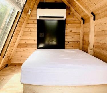 Allen County House | Peaceful Mini A-Frame Stay with Fire Pit & Grill in Humboldt, Kansas