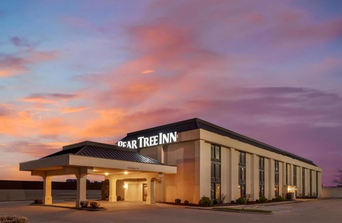 Cape Girardeau Hotel | Pear Tree Inn Cape Girardeau West