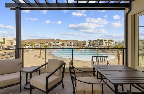 St. George House | Pearl Beach AB home
