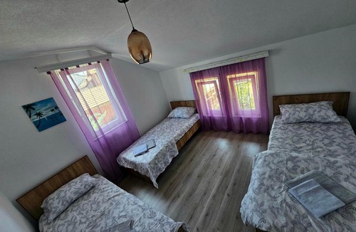 Pejë Hostel | Peja Riverside Hostel