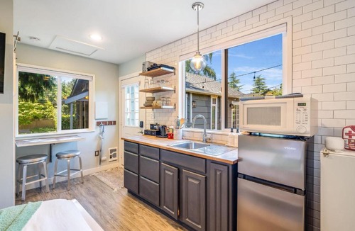 North Beach/Blue Ridge House | Perch - Ballard Cozy