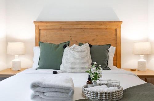 Broadway House | Perch - Capitol Luxe Six