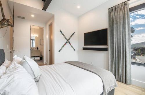 Park City House | Perfect Luxury Ridgeline Retreat in Park City