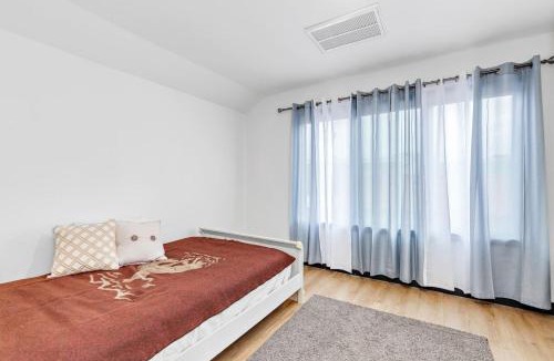Rapid City Apartment | Perfectly located 3 bedroom - 2 bath apartment
