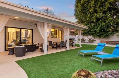 Paradise Valley Village House | Perfectly Located Spacious Home with Heated Pool