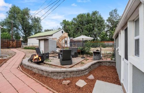 Central Colorado Springs House | Pet-Friendly 4BR Downtown Colorado Springs Home