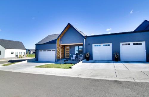 Four Corners House | Pet-Friendly Bozeman Home ~ 7 Mi to Downtown!