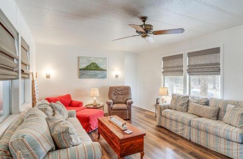 Higden House | Pet-Friendly Higden Getaway < 1 Mi to Marina!