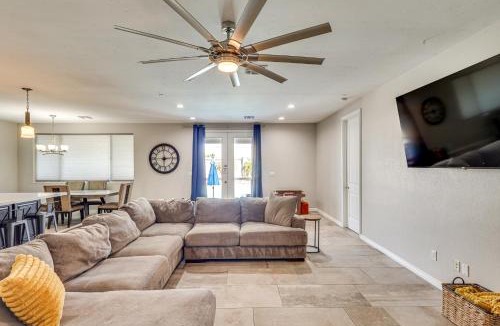 Lake Havasu City House | Pet-Friendly LHC Home w/Temp-Controlled Pool!