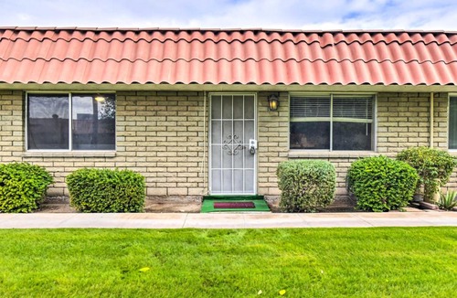 Mesa Apartment | Pet-Friendly Mesa Condo Walk to Main St!