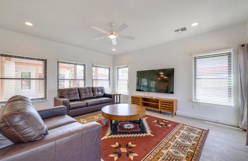 Coronado House | PHX Group Retreat By Dtwn! New Build w/Patio