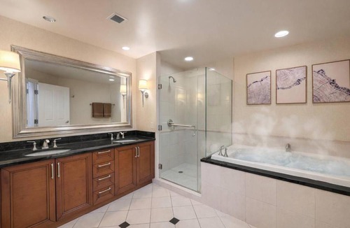 Las Vegas Apartment | ᐱ The Afterglow Modern 2BR Penthouse at MGM Grand