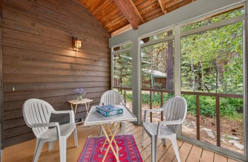 McCall House | Pilgrim Cove Basecamp- sleeps 10- petsok