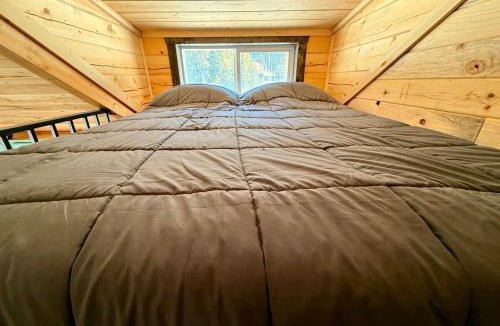 Cooke City-Silver Gate House | Pilot Peak Cabin