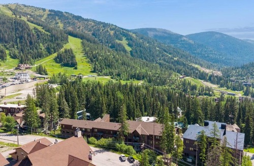Whitefish House | Pines Unit 240