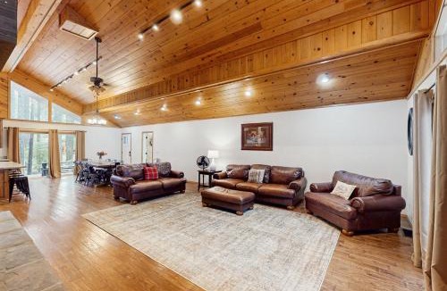 Pinetop House | Pinetop Retreat