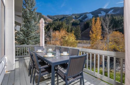 Warm Springs House | Pinnacle Townhome #9
